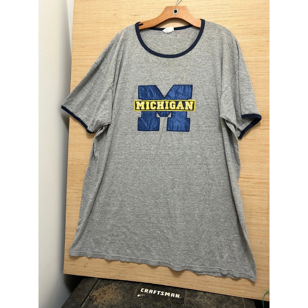 Vintage College Ware Michigan‎ Wolverines Graphic T-Shirt Oversized Gray USA